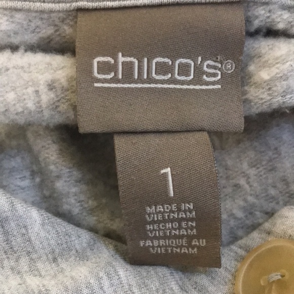 Chico’s Women’s Sweatshirt Top Gray Size M Buttons at neck Hand Warmer Pockets - Picture 7 of 10